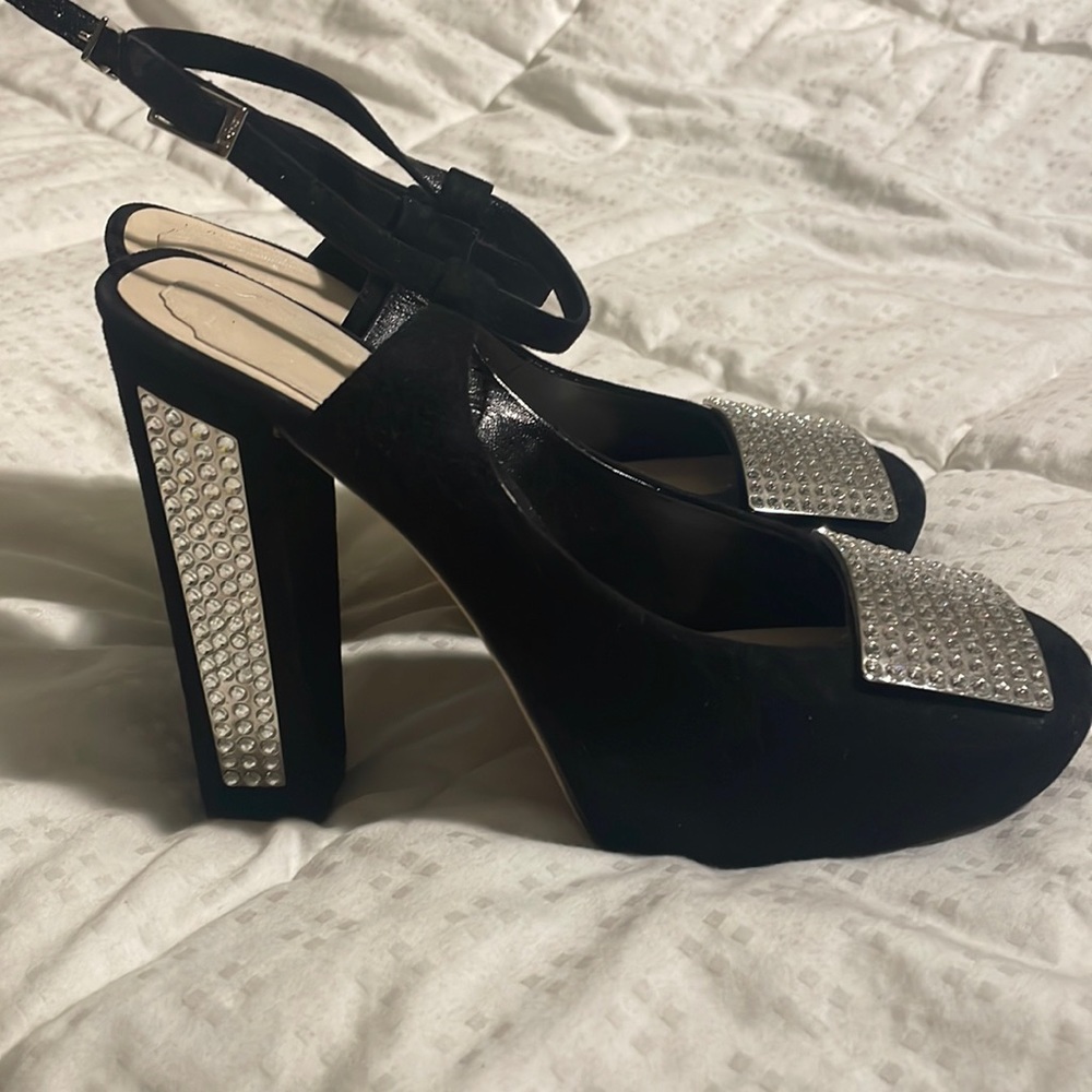 Authentic Christian Dior worn one time Shoe size is 37.5 ( MINT ) - Picture 7 of 17